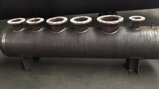 离石大口径集分水器